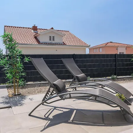 Apartment Rosi *