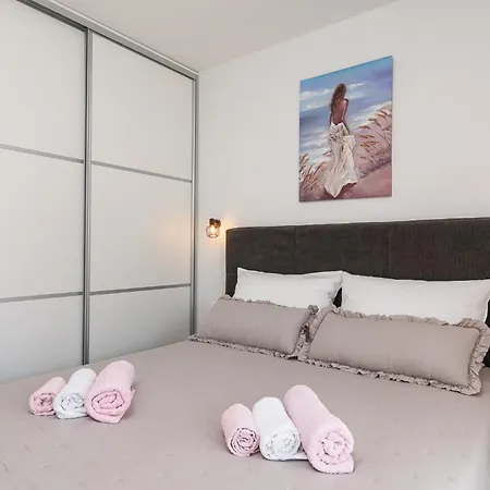 Rosi Apartment Trogir